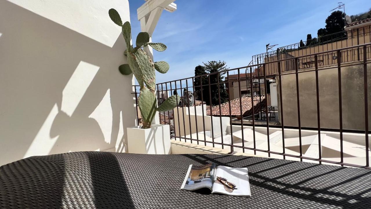 טאורמינה Terme Luxury Suite מראה חיצוני תמונה
